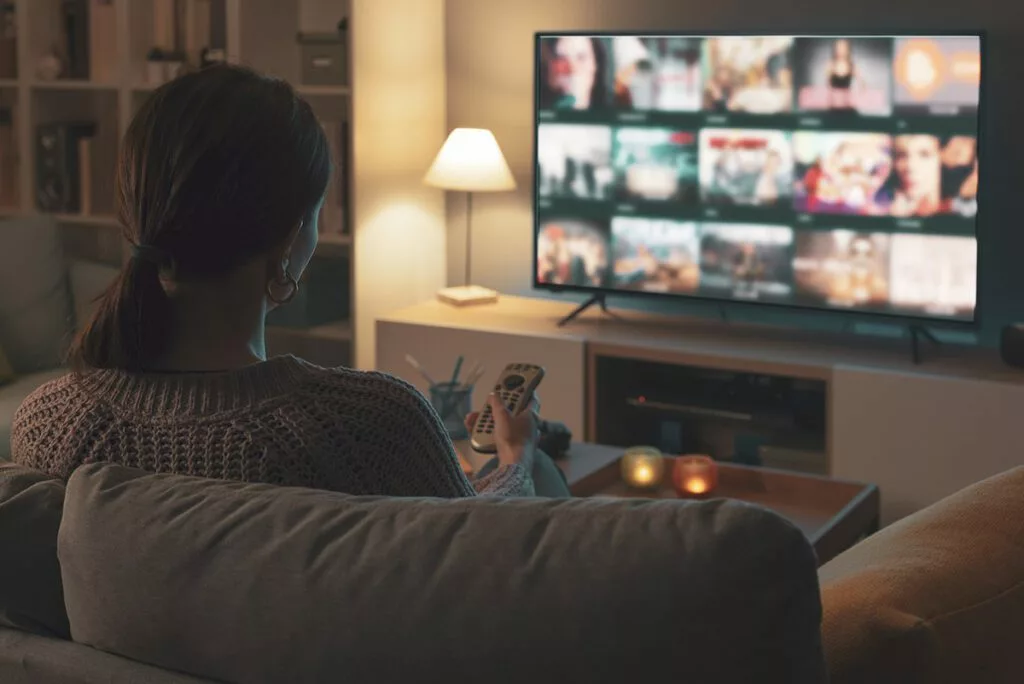 Hulu vs Sling vs YouTube: Which Streaming Service Wins? 1